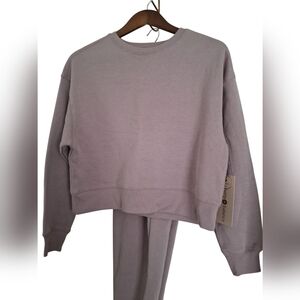 NWT Medium Crop Sweatshirt & pants set Loungewear Set Comfy Cozy